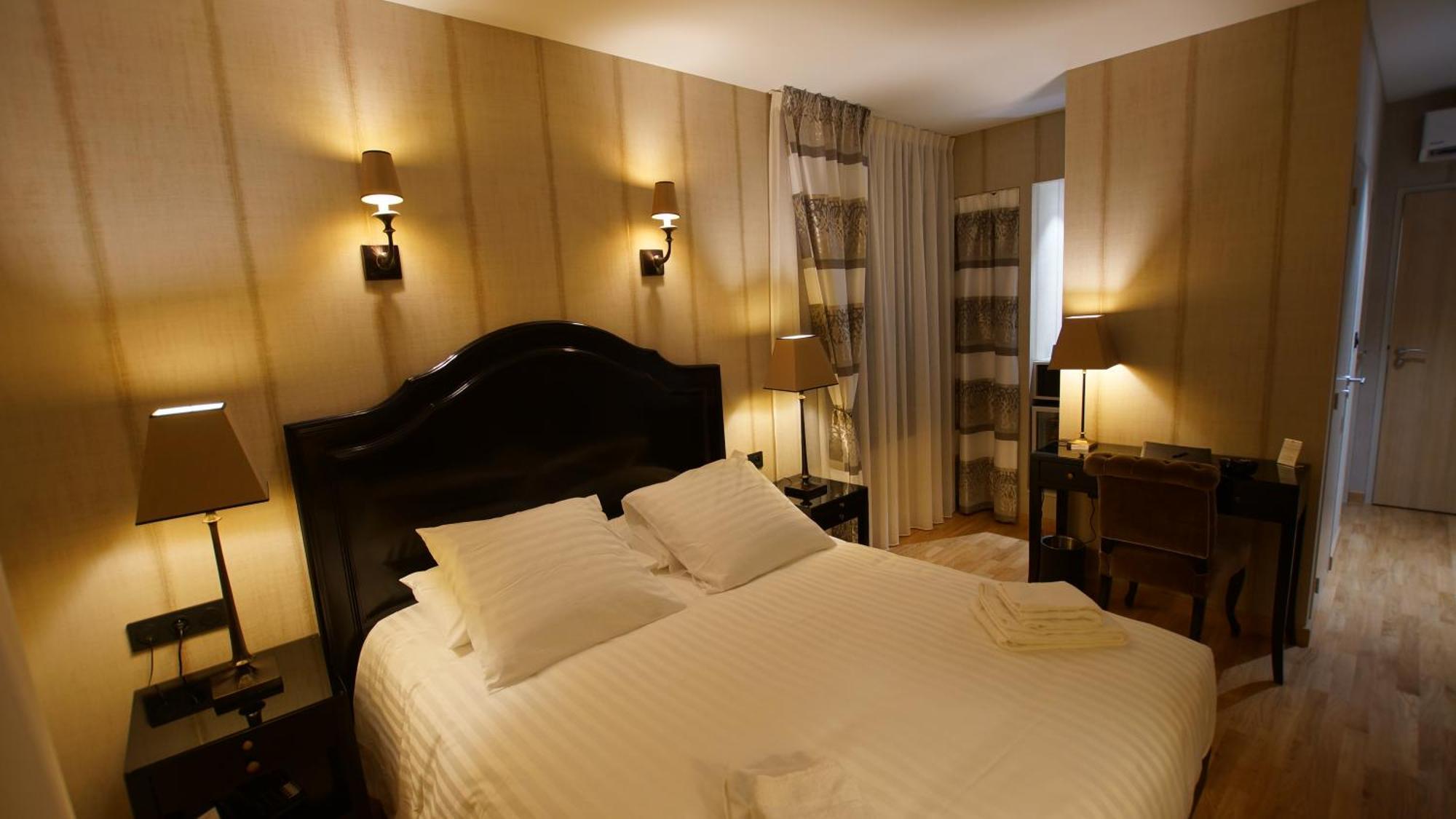 Hotel De Charme L'Oree Du Parc Romans-sur-Isère المظهر الخارجي الصورة