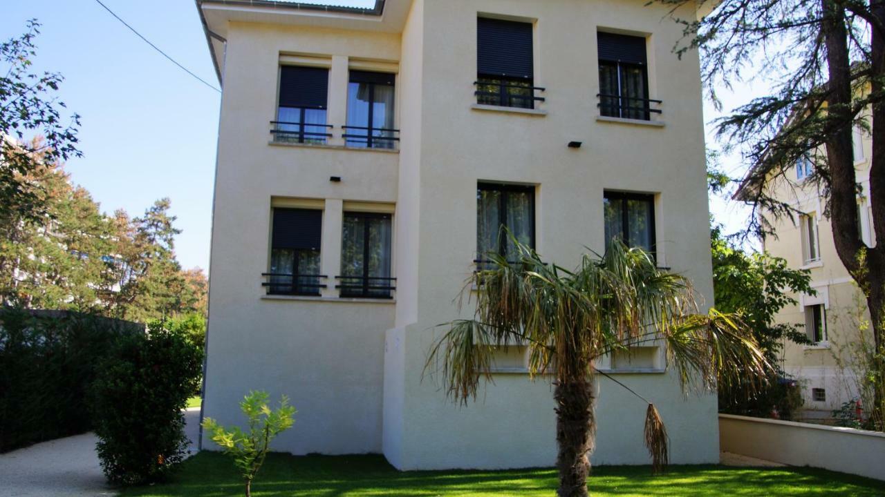 Hotel De Charme L'Oree Du Parc Romans-sur-Isère المظهر الخارجي الصورة